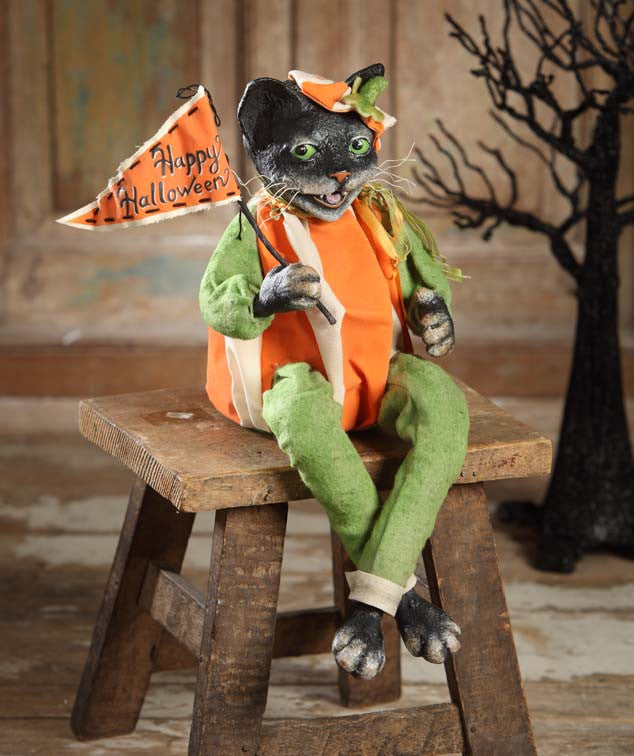 Pumpkin Cat by Vergie Lightfoot