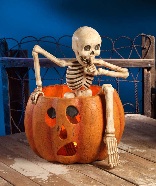 Creeping Skeleton in Pumpkin